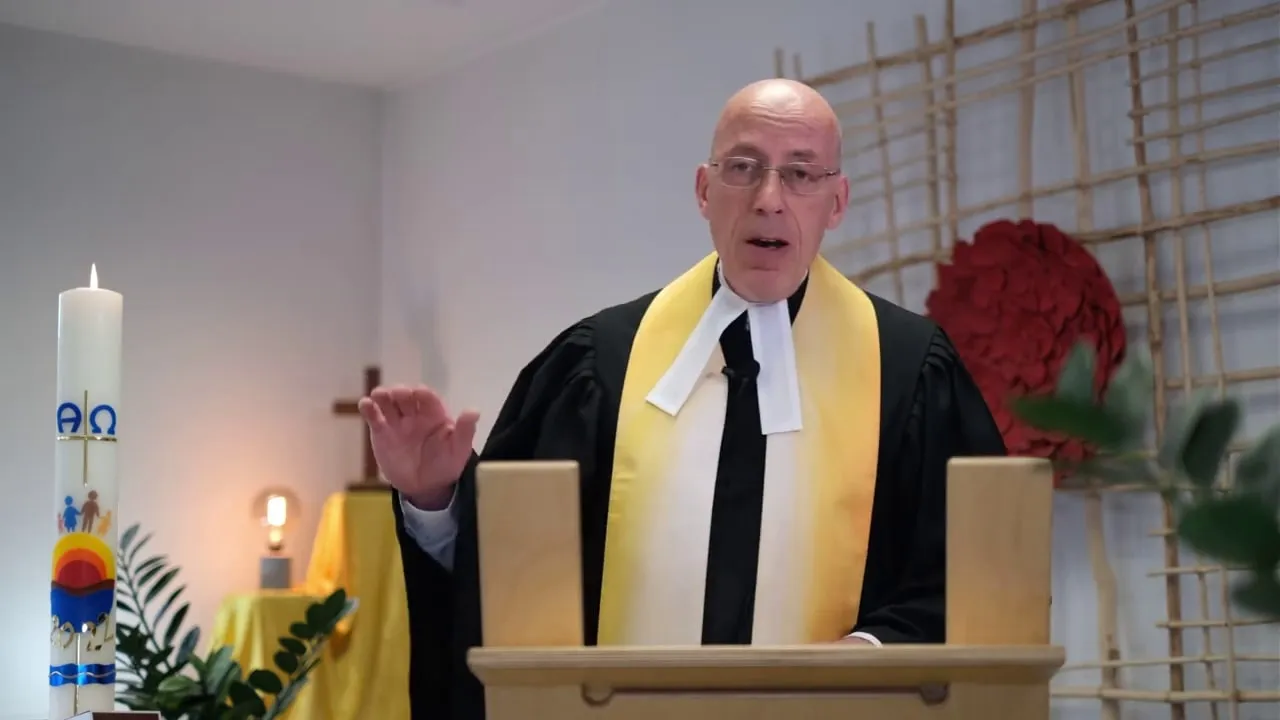 Culto en castellano en 01-05-2022