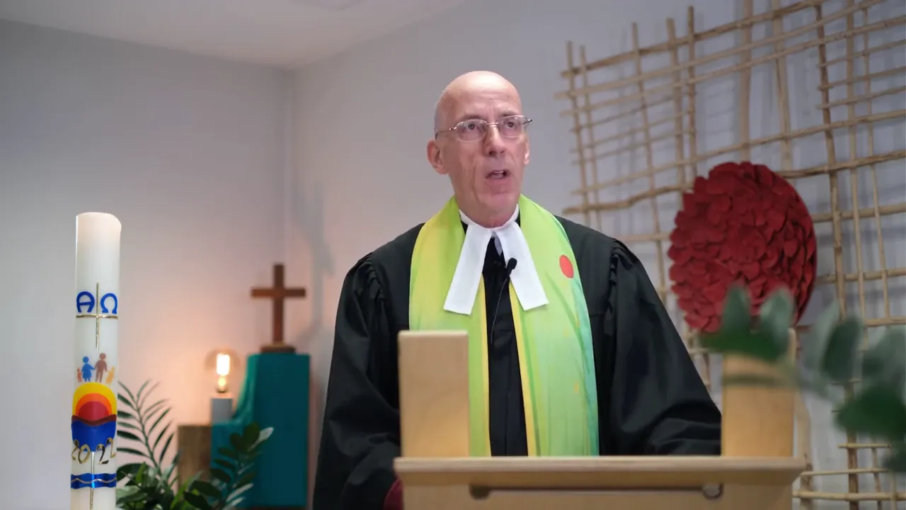 Culto en castellano en 02-10-2022